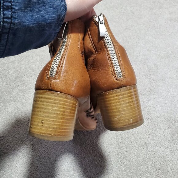 RON WHITE Italian Laser Cut-Out Peep Toe Ankle Booties Boots Brown Women's 39, 8 - Picture 6 of 11